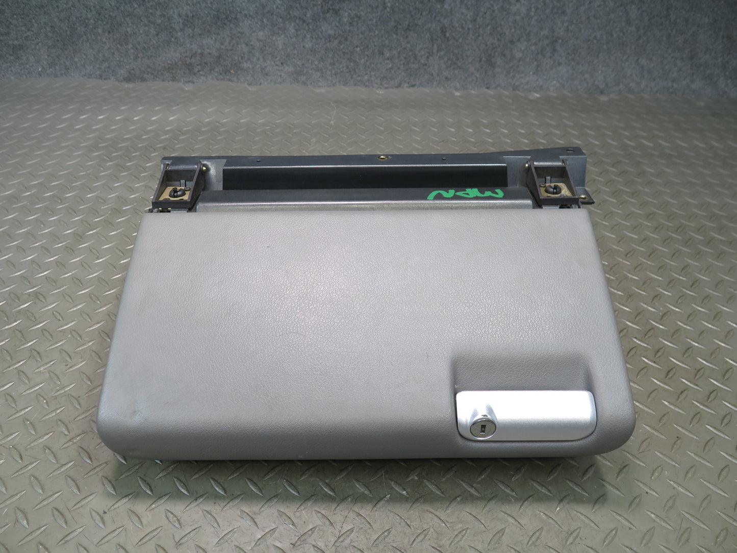 2002-2005 Porsche 911 Carrera 996 Front Right Dash Glove Box Door Lid