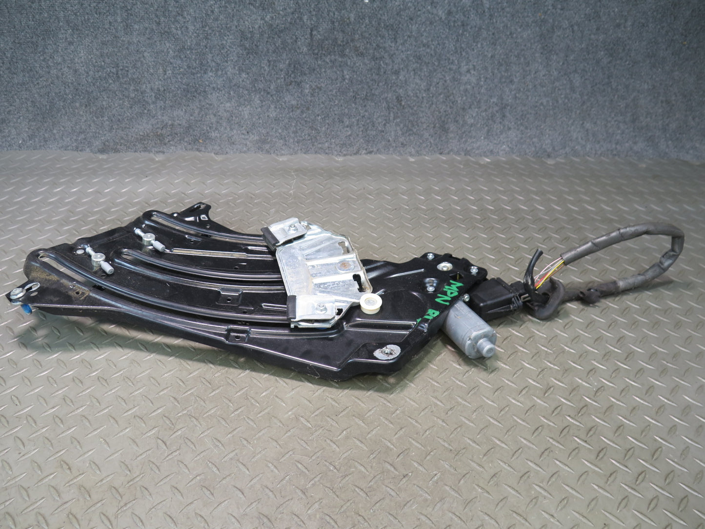 1999-2005 Porsche 911 996 Convertible Rear Left Side Window Regulator w Motor