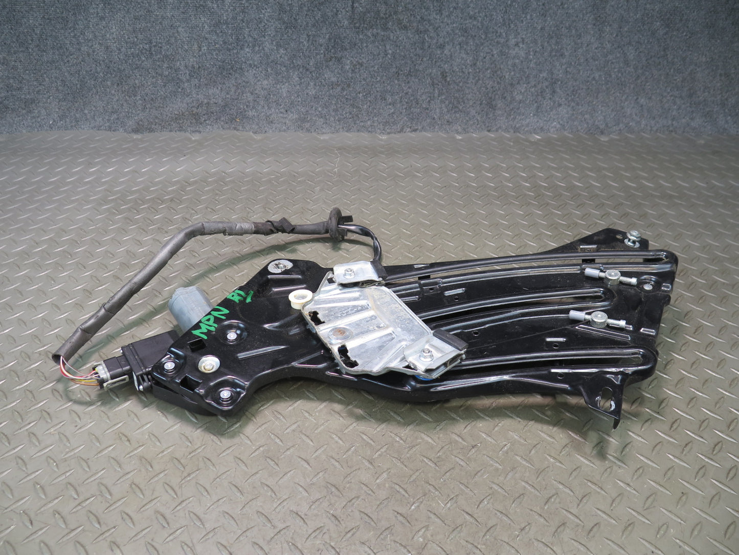 1999-2005 Porsche 911 996 Convertible Rear Left Side Window Regulator w Motor