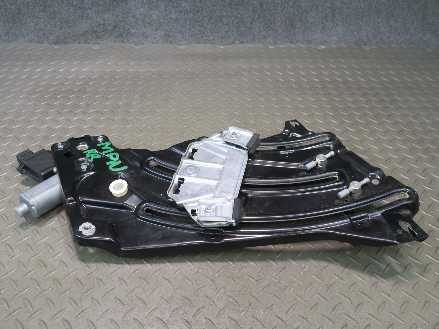 1999-2005 Porsche 911 996 Convertible Rear Right Side Window Regulator w Motor