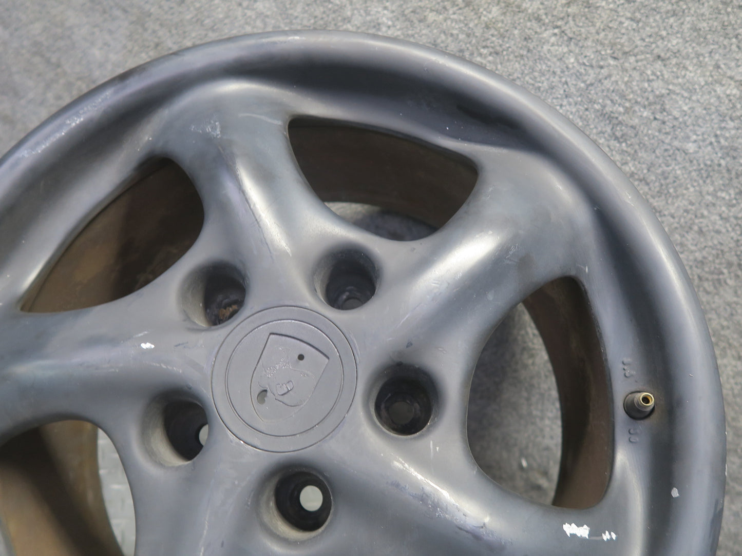1999-2004 Porsche 911 996 Rear Alloy R17" Wheel Rim 17x8.5 ET50 99636212605