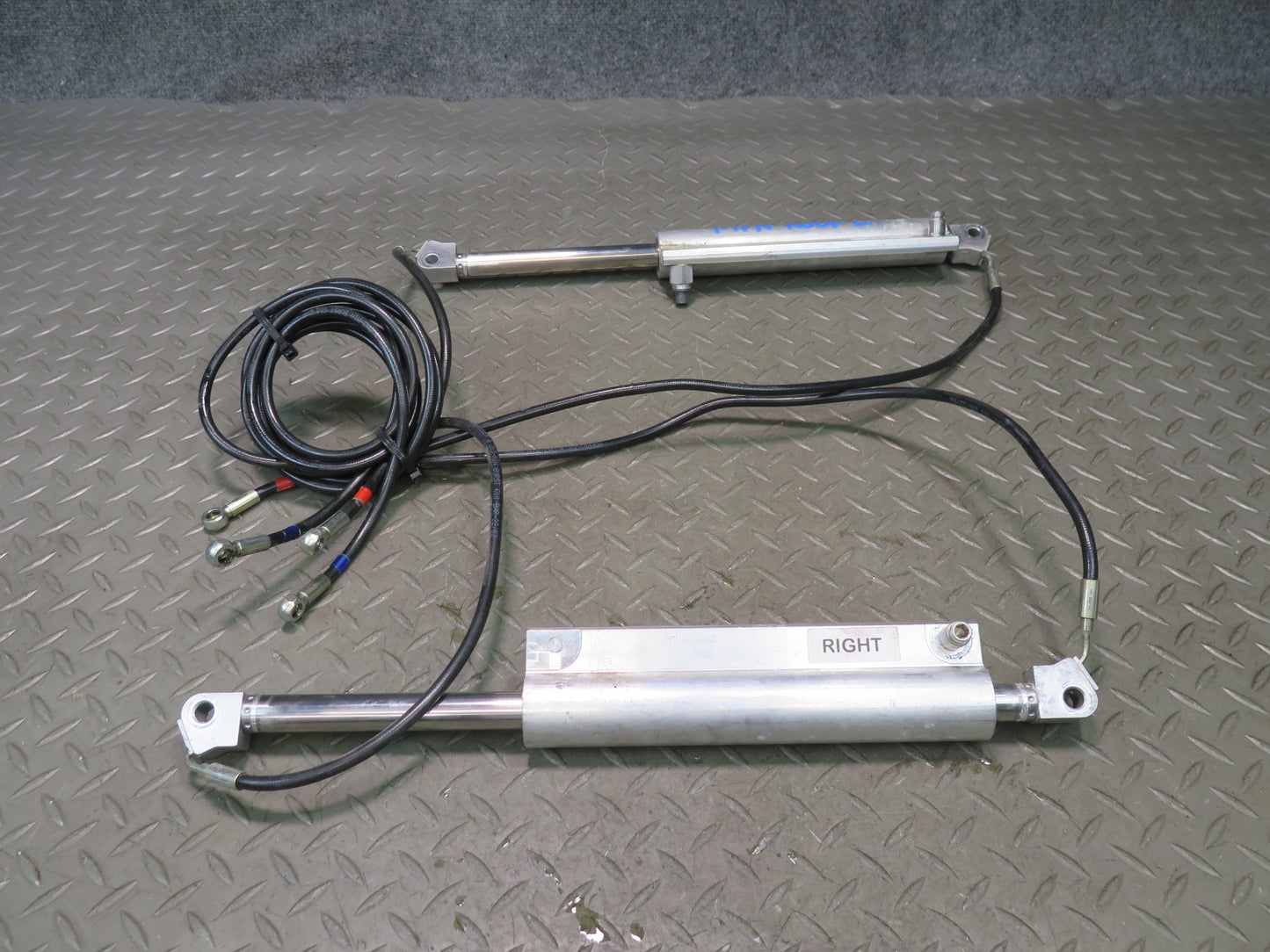 1999-2005 Porsche 911 996 Convertible TOP Roof Hydraulic Lift Cylinder Cable Set