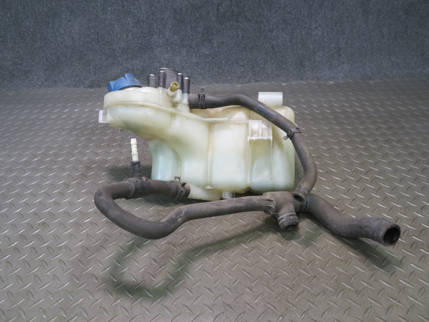 1999-2001 Porsche 911 996 Engine Overflow Expansion Reservoir Tank 99610604756