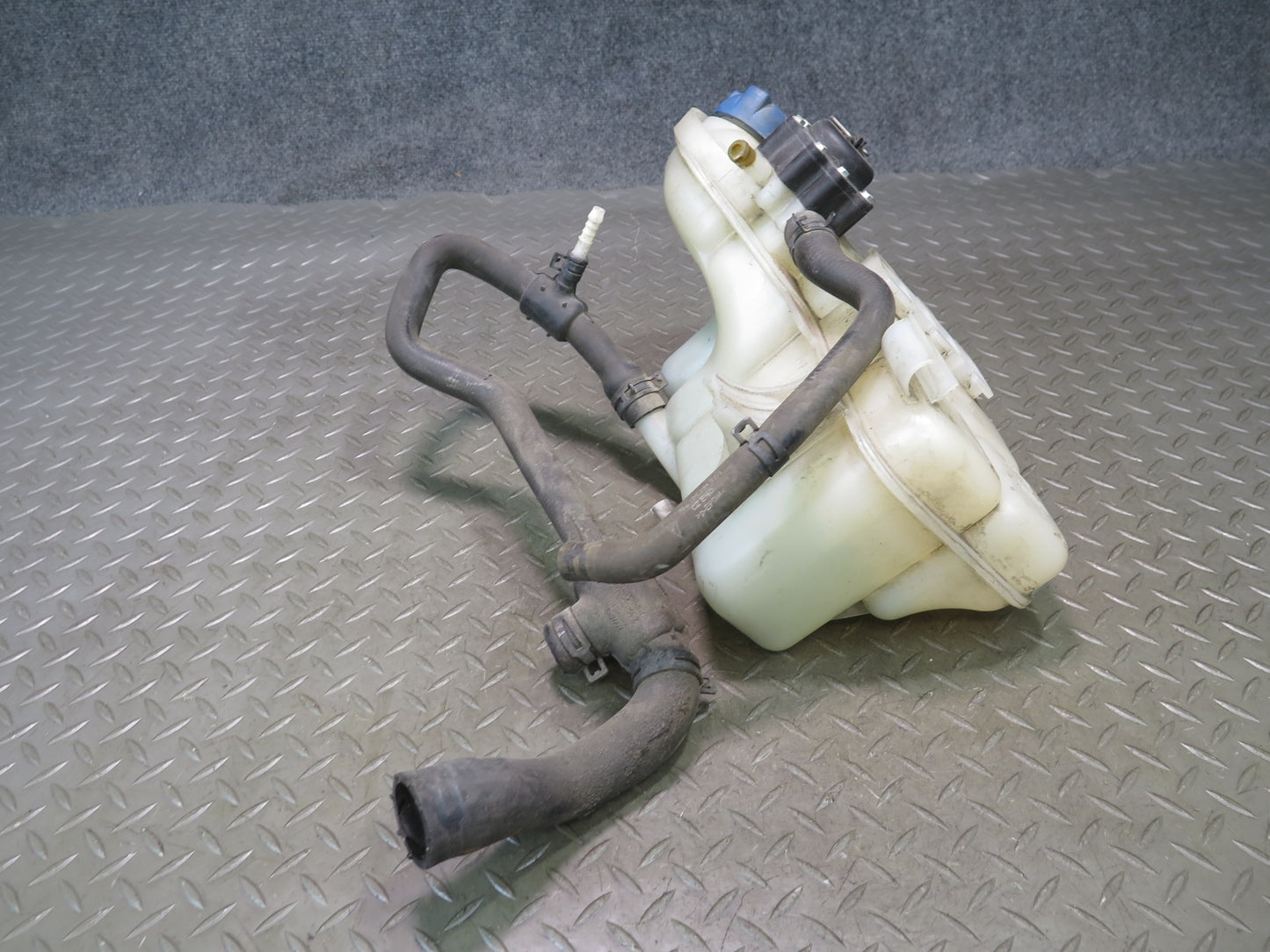 1999-2001 Porsche 911 996 Engine Overflow Expansion Reservoir Tank 99610604756
