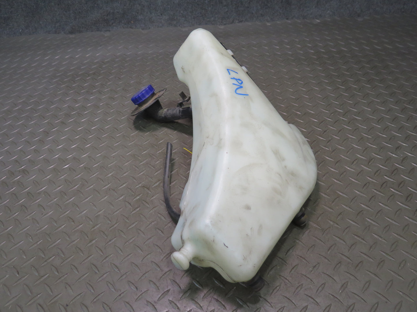1999-2004 Porsche 911 996 Windshield Washer Fluid Reservoir w Neck & Pump