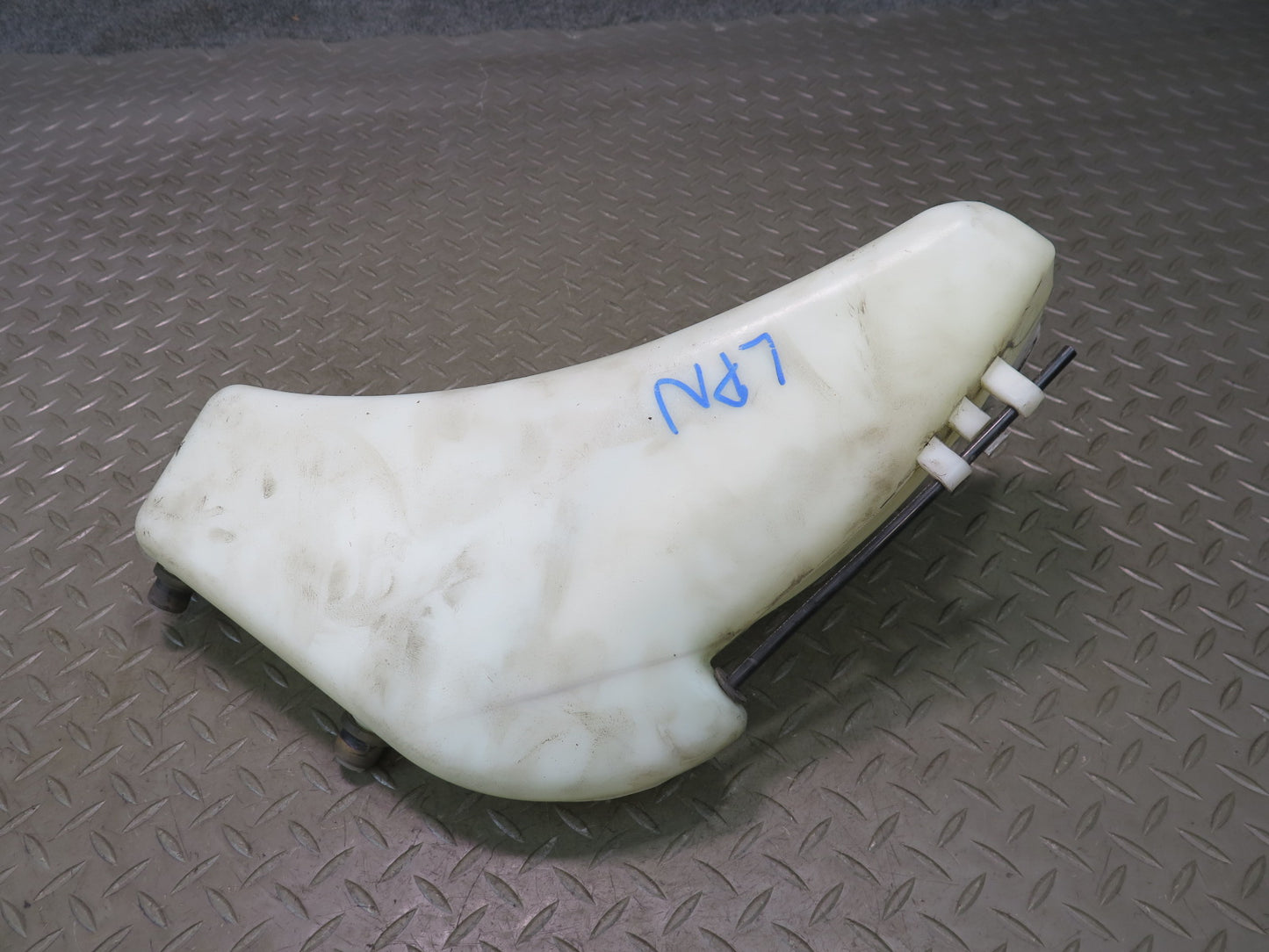 1999-2004 Porsche 911 996 Windshield Washer Fluid Reservoir w Neck & Pump