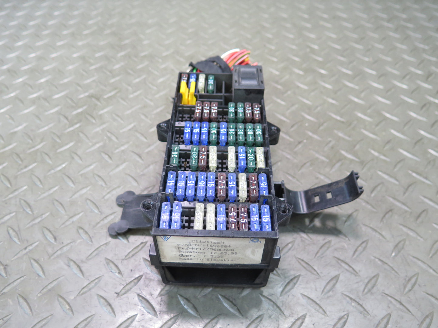 1999-2004 Porsche 911 996 Fuse Relay Box Module 99661021000