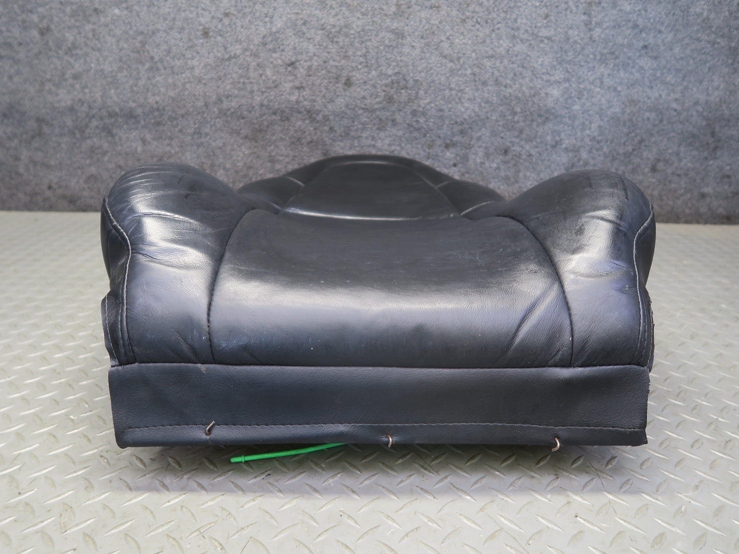 00-02 Toyota MR2 Spyder Right Passenger Leather Seat Upper Cushion Black OEM