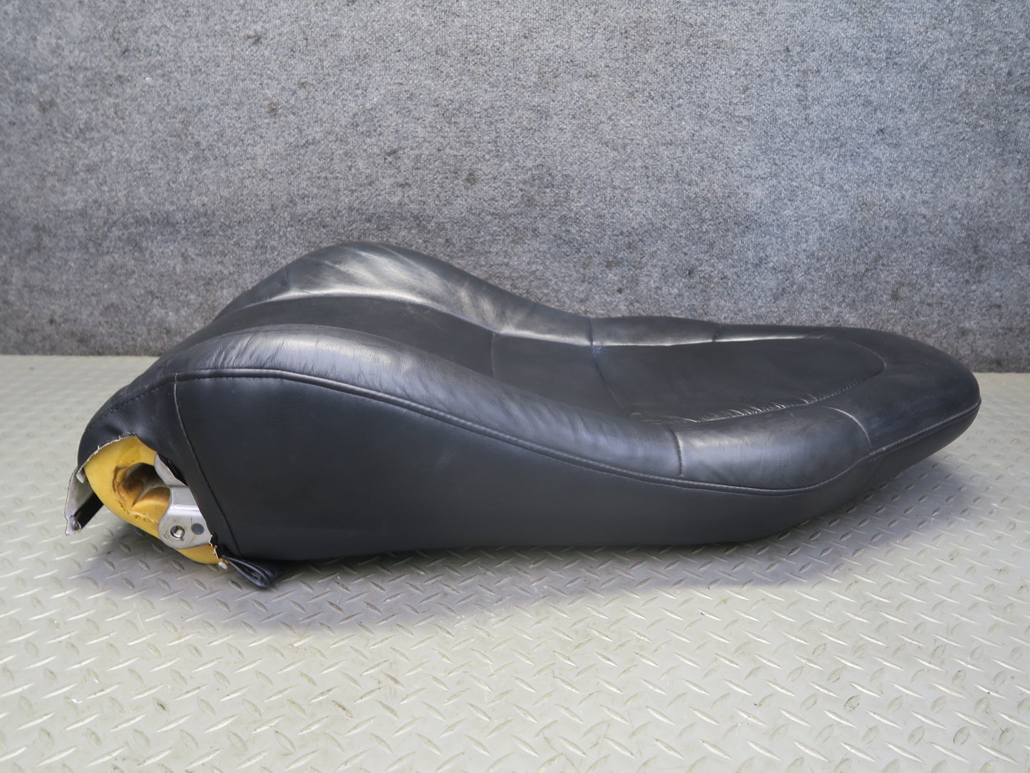 00-02 Toyota MR2 Spyder Right Passenger Leather Seat Upper Cushion Black OEM