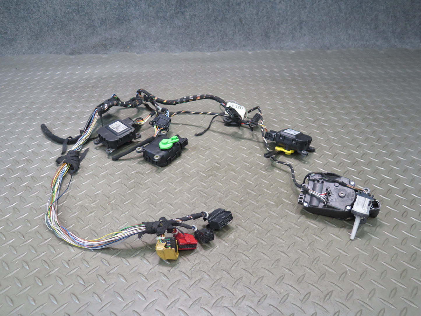 1999-2004 Porsche 911 996 A/C Heater Flap Servo Door Actuator Motor Wiring Set