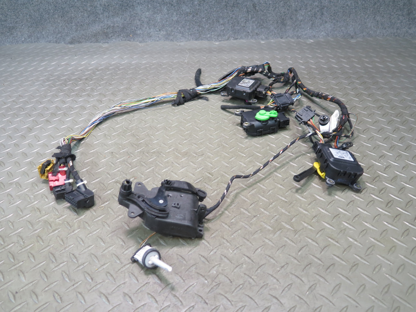 1999-2004 Porsche 911 996 A/C Heater Flap Servo Door Actuator Motor Wiring Set