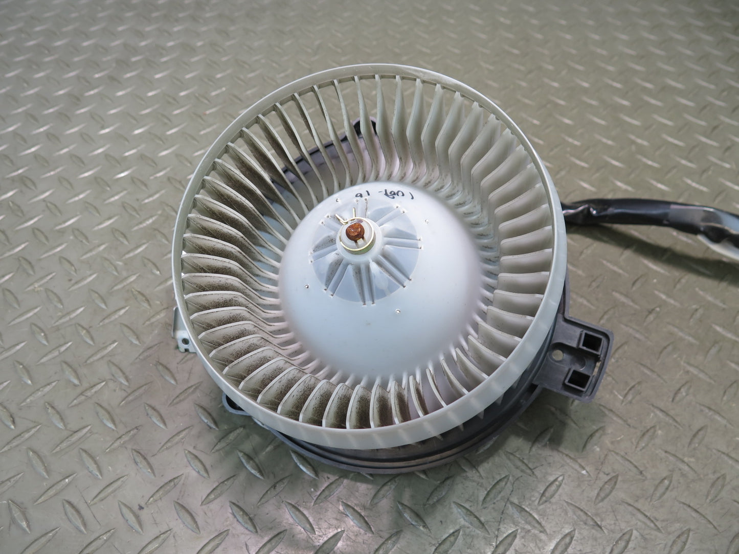 02-10 Lexus Z40 SC430 Hvac A/C Heater Blower Motor Fan w Control Module OEM