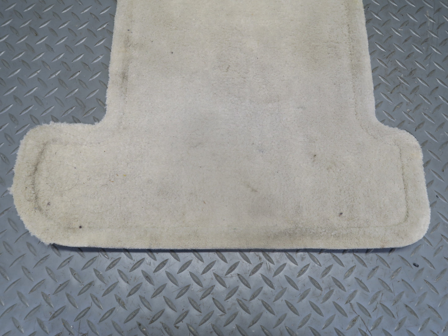 02-10 Lexus UZZ40L SC430 Set of 2 Rear Left & Right Floor MAT Carpet Ecru OEM
