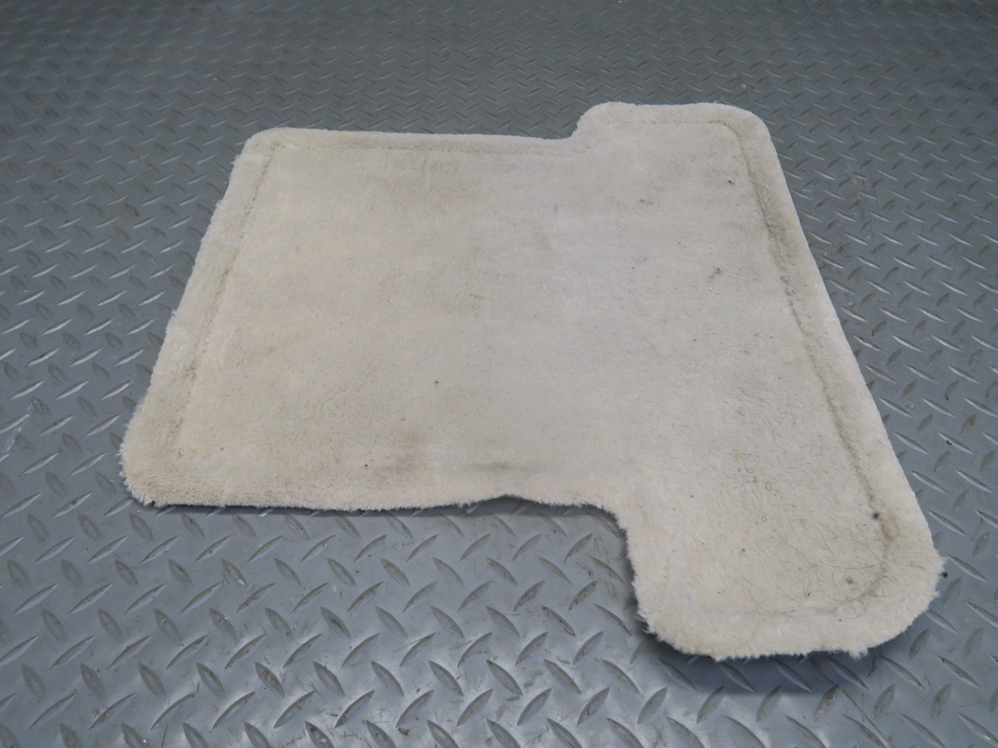 02-10 Lexus UZZ40L SC430 Set of 2 Rear Left & Right Floor MAT Carpet Ecru OEM