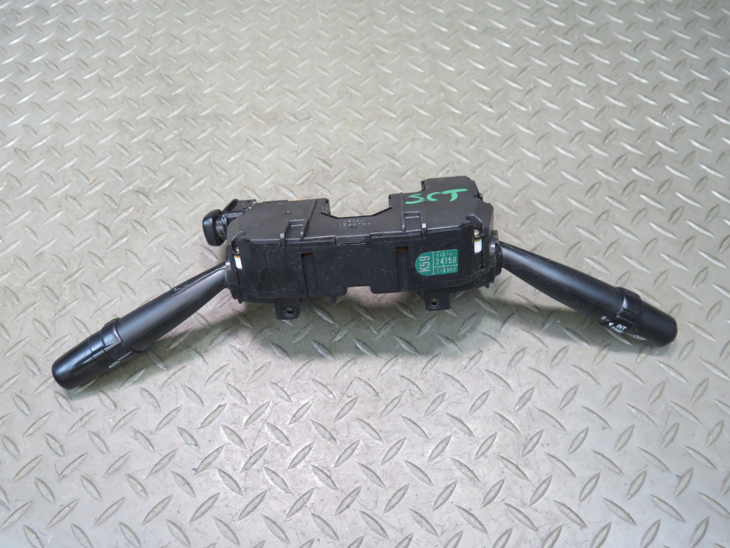 02-10 Lexus UZZ40L SC430 Steering Column Headlight Wiper Multi Switch OEM