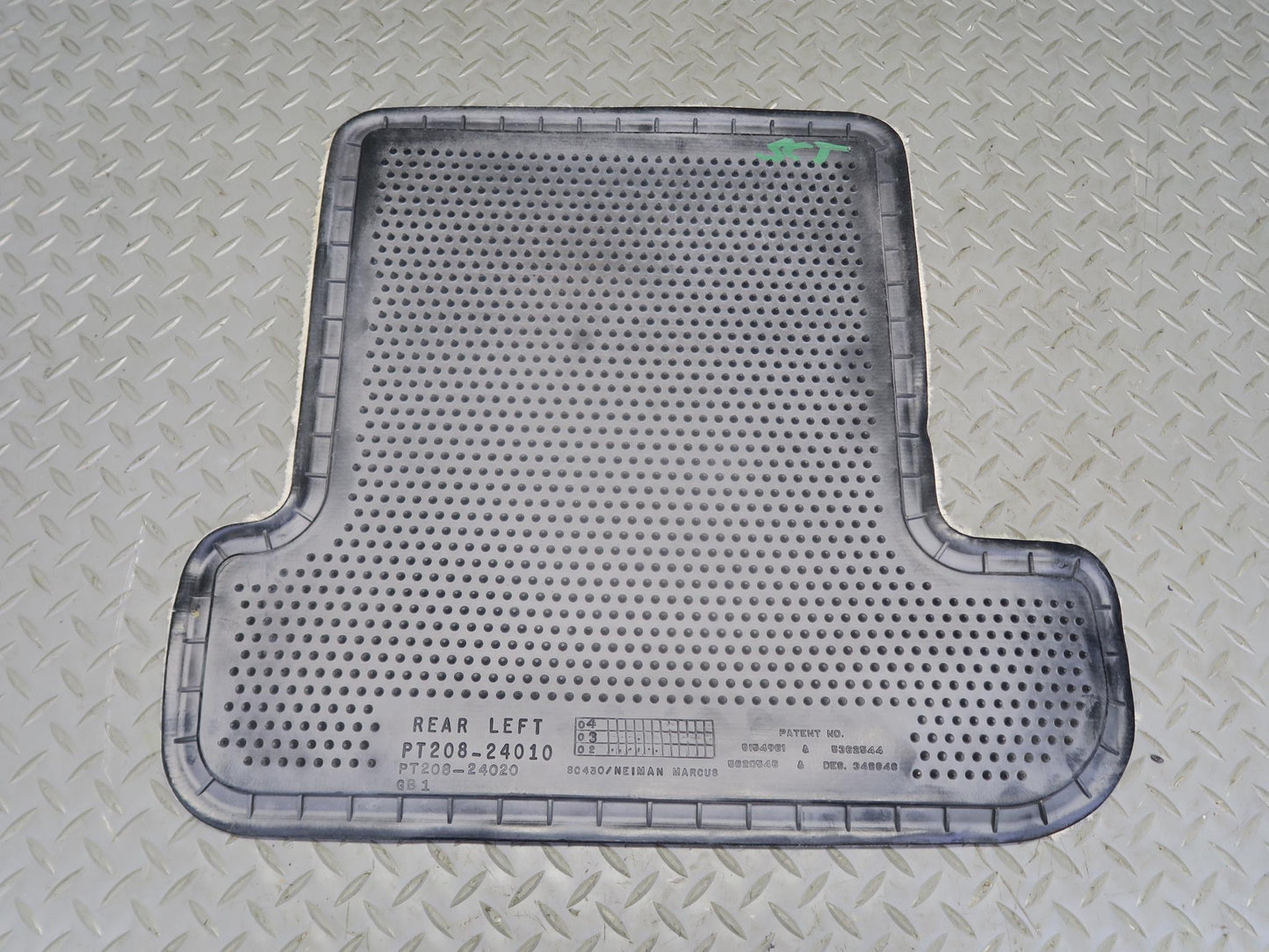 02-10 Lexus UZZ40L SC430 Set of 2 Rear Left & Right Floor MAT Carpet Ecru OEM