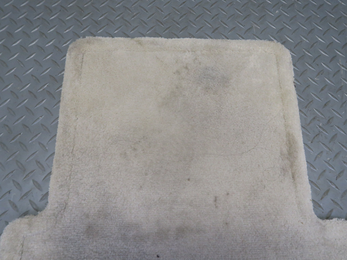 02-10 Lexus UZZ40L SC430 Set of 2 Rear Left & Right Floor MAT Carpet Ecru OEM