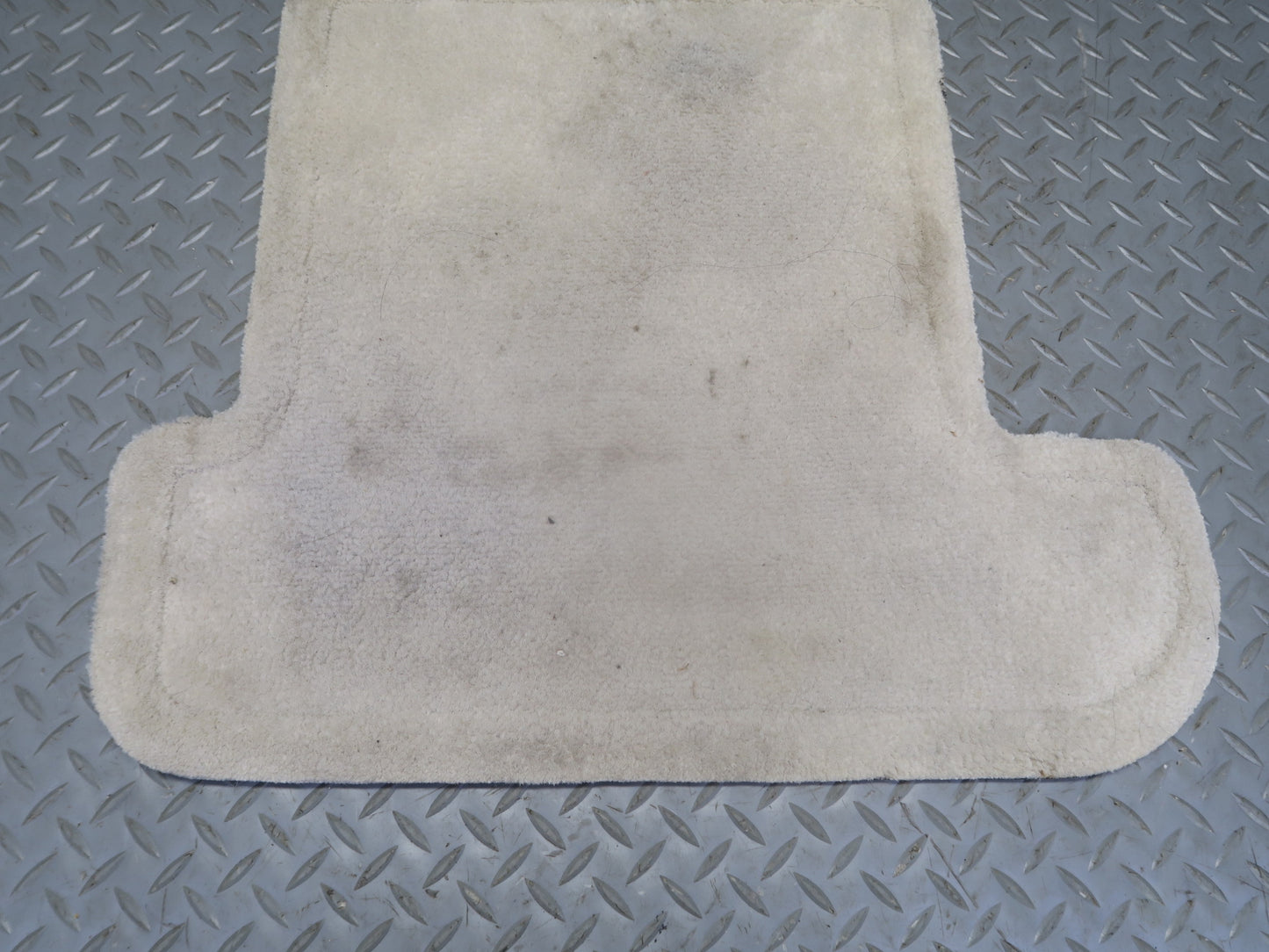 02-10 Lexus UZZ40L SC430 Set of 2 Rear Left & Right Floor MAT Carpet Ecru OEM