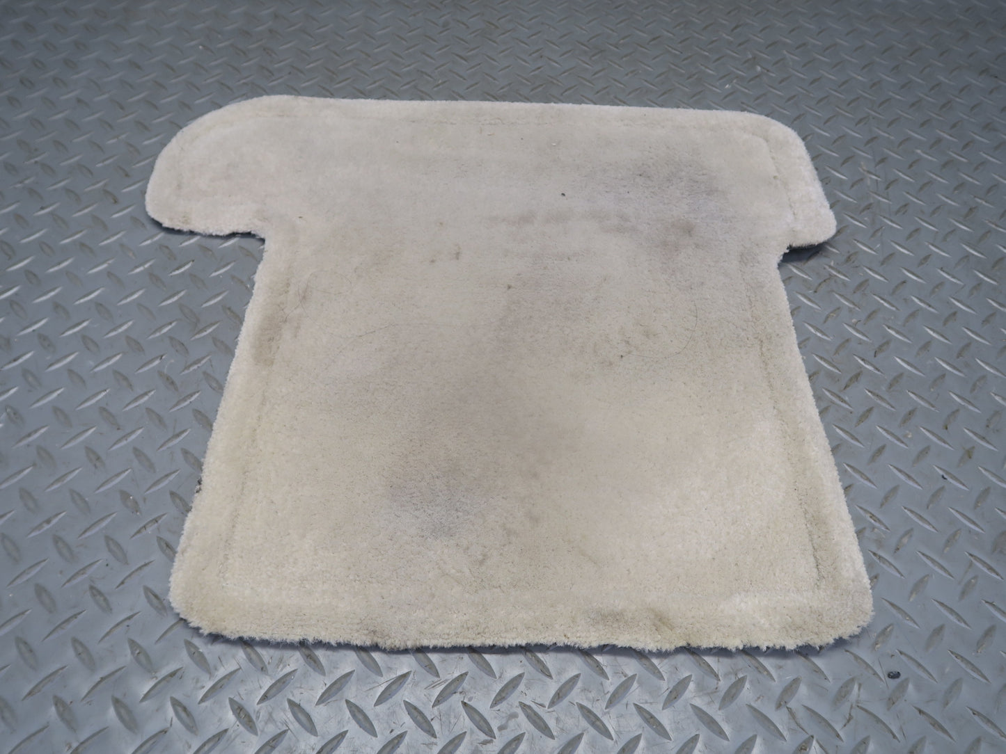 02-10 Lexus UZZ40L SC430 Set of 2 Rear Left & Right Floor MAT Carpet Ecru OEM