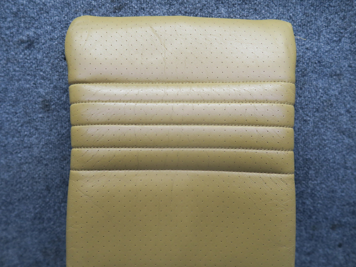 1999-2004 Porsche 911 996 Front Left Seat Upper Leather Cushion Savanna Beige