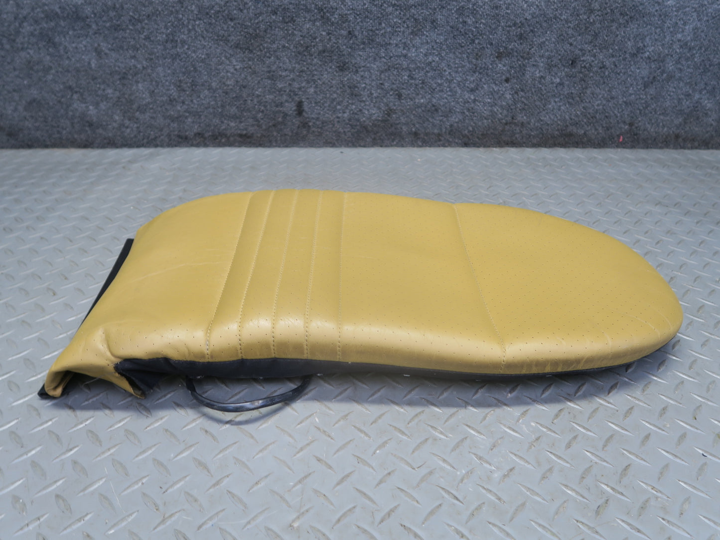 1999-2004 Porsche 911 996 Front Left Seat Upper Leather Cushion Savanna Beige