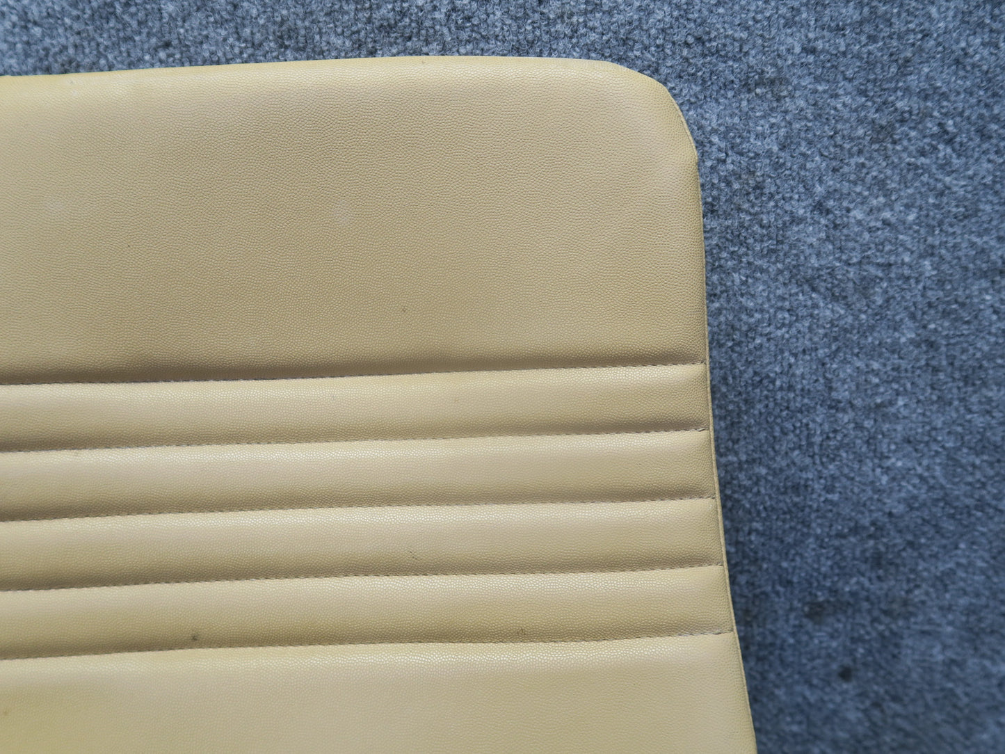 1999-2004 Porsche 911 996 Convertible Rear Right Seat Lower Leather Cushion