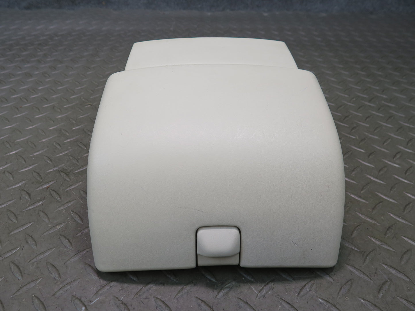 02-10 Lexus UZZ40L SC43 Rear Center Console Pocket Storage Compartment Ecru OEM