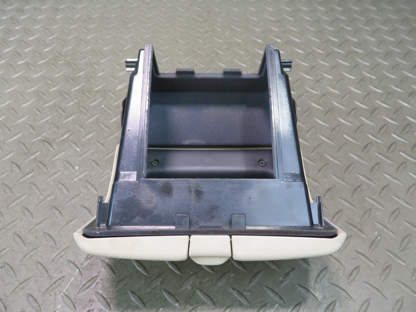 02-10 Lexus UZZ40L SC43 Rear Center Console Pocket Storage Compartment Ecru OEM