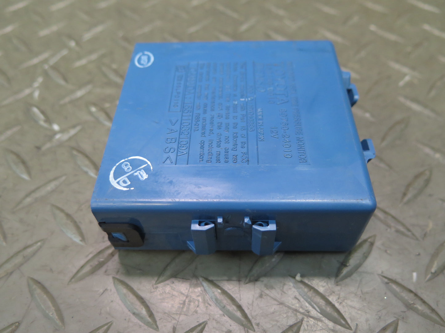02-05 Lexus UZZ40L SC430 Tire Pressure Receiver Control Module 89760-24010 OEM