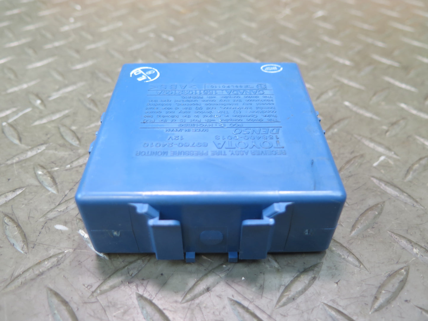 02-05 Lexus UZZ40L SC430 Tire Pressure Receiver Control Module 89760-24010 OEM