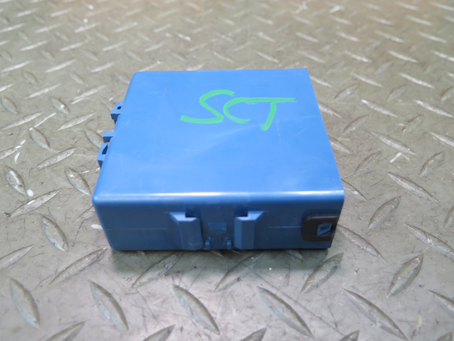 02-05 Lexus UZZ40L SC430 Tire Pressure Receiver Control Module 89760-24010 OEM