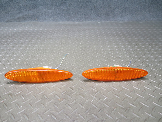 02-10 Lexus UZZ40L SC430 Set of 2 Front Left & Right Side Marker Light Lamp OEM