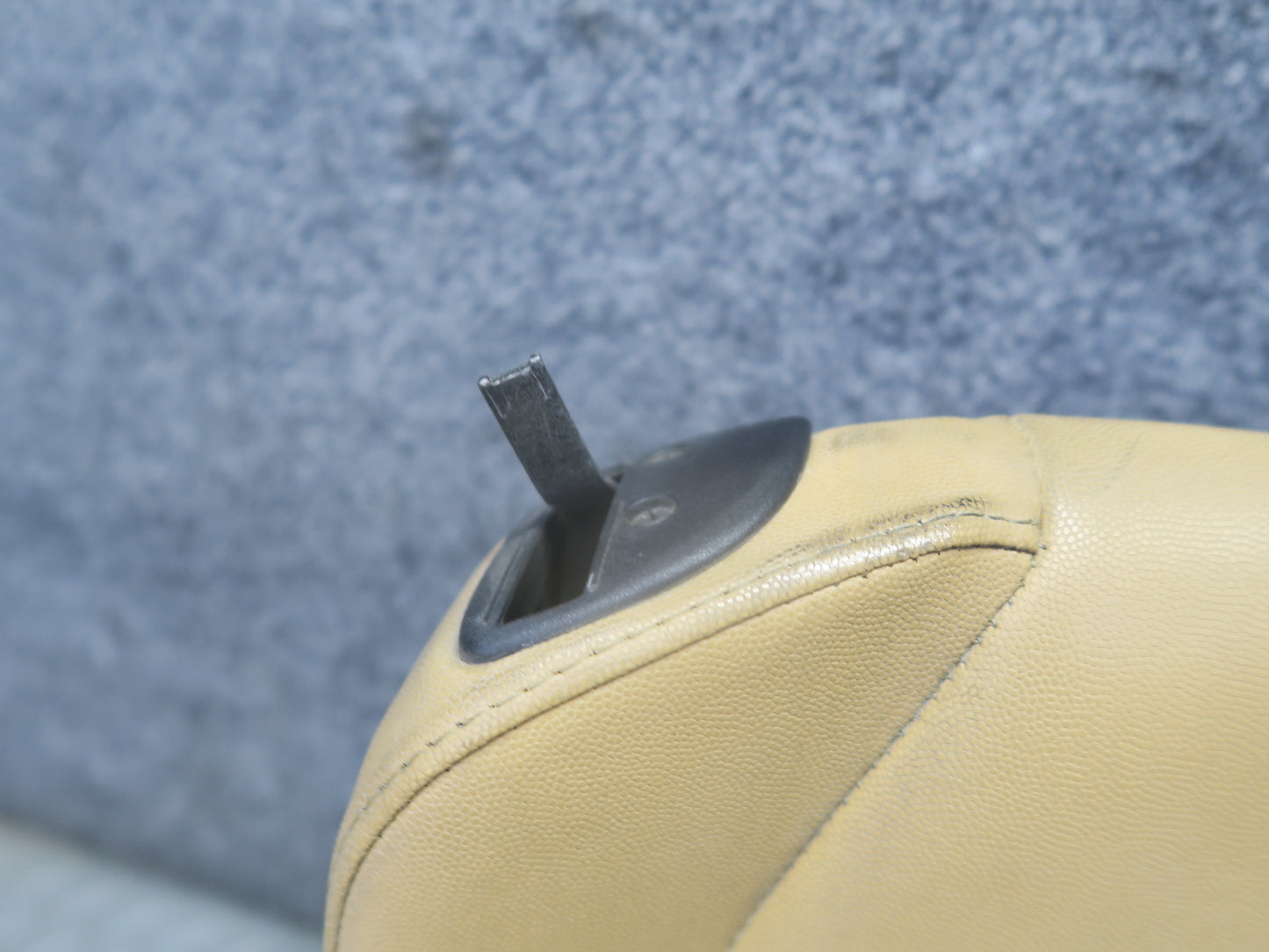 1999-2004 Porsche 911 996 Convertible Rear Right Seat Upper Leather Cushion