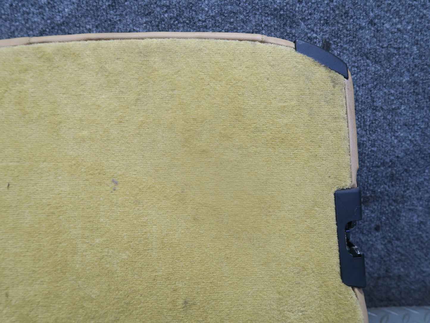 1999-2004 Porsche 911 996 Convertible Rear Right Seat Upper Leather Cushion