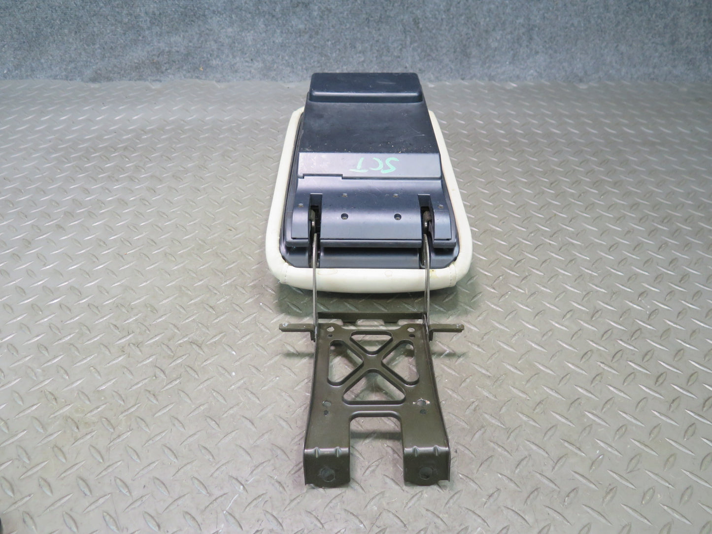 02-05 Lexus SC430 Center Console Compartment Storage Armrest Lid Cover Ecru OEM