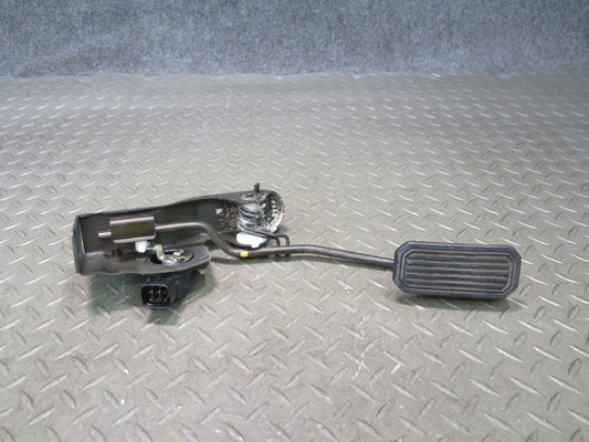 02-10 Lexus UZZ40L SC430 Gas Acceleration Throttle Pedal w Position Sensor OEM