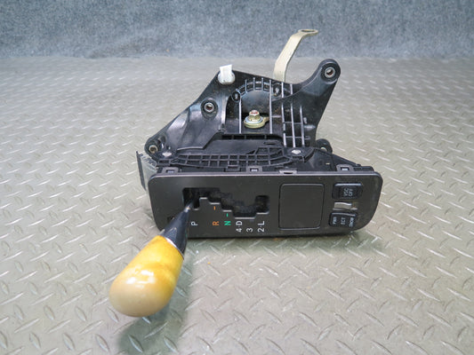 02-05 Lexus UZZ40L SC430 A/T Automatic Transmission Shifter w Knob Assembly OEM