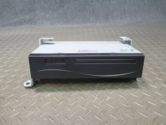 02-04 Lexus UZZ40L SC430 GPS Navigation DVD Drive Player 86841-33060 OEM