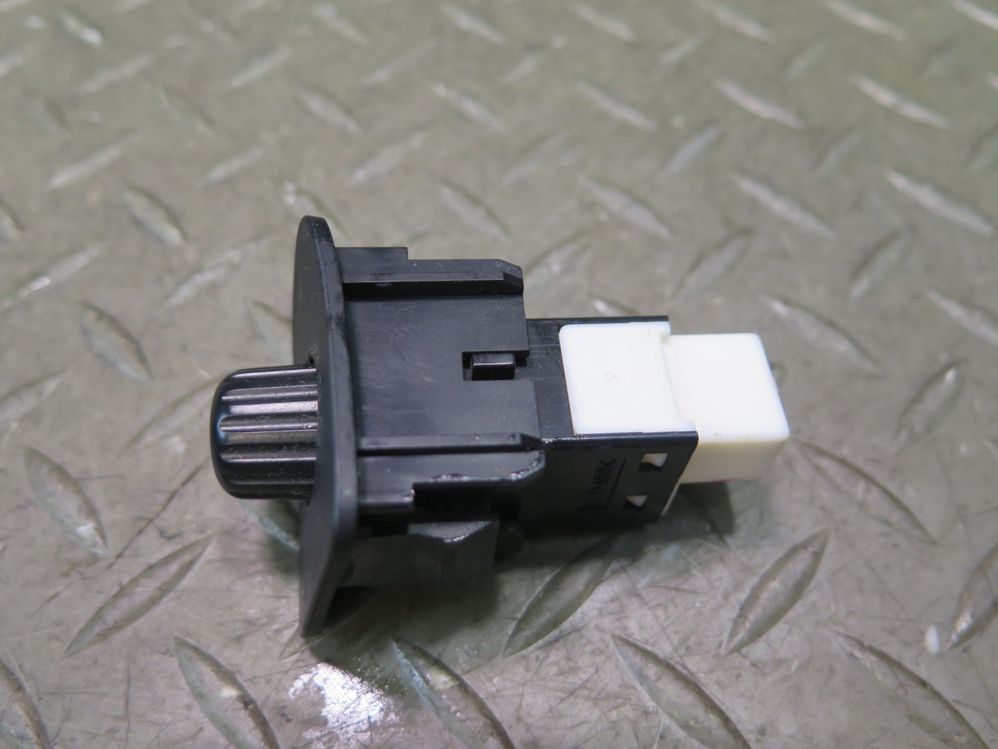 02-10 Lexus Z40 SC430 Dash Interior Instrument Cluster Light Dimmer Switch OEM