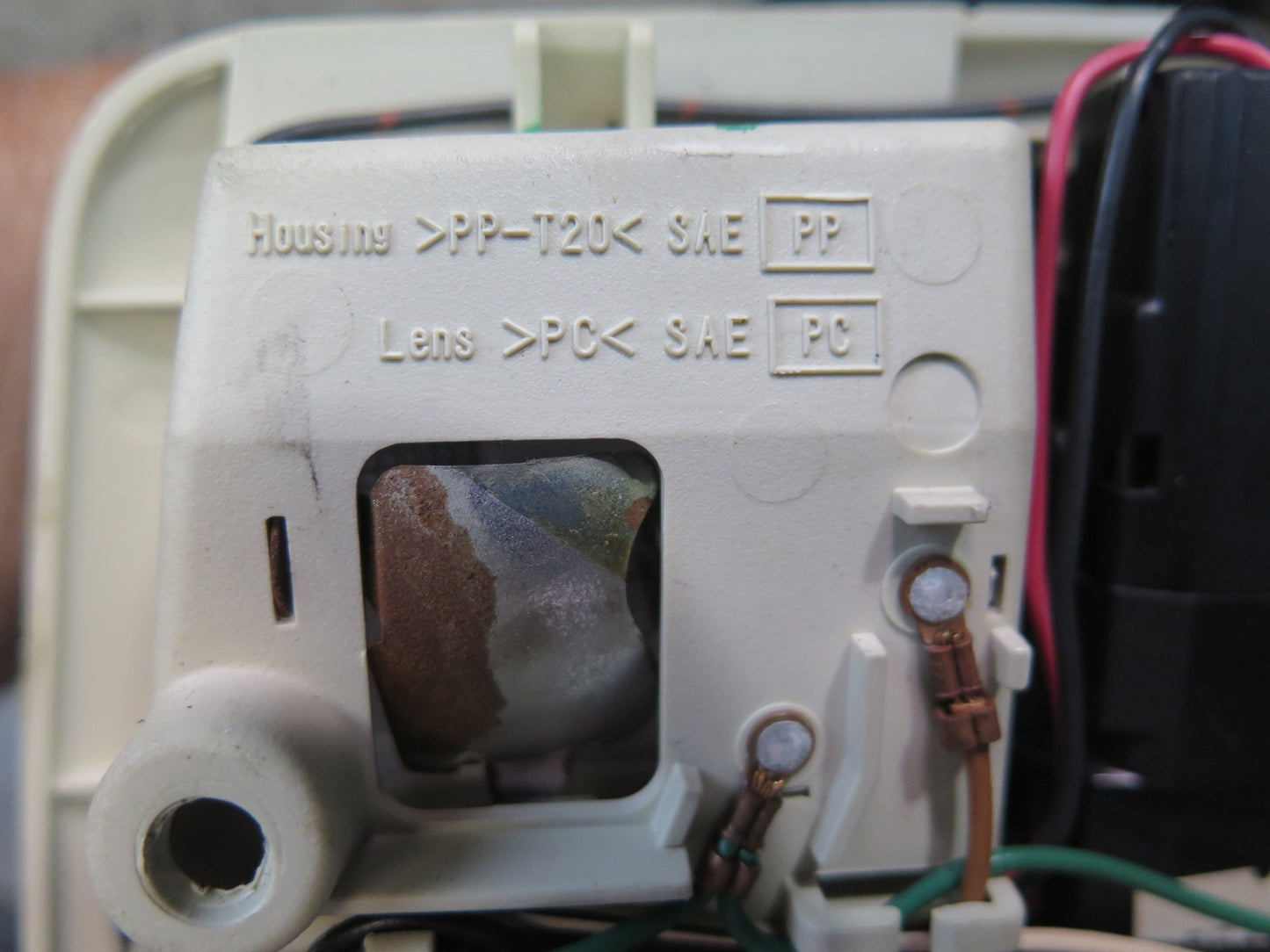 02-10 Lexus UZZ40L SC430 Overhead Console Dome Reading Light Lamp w Homelink OEM