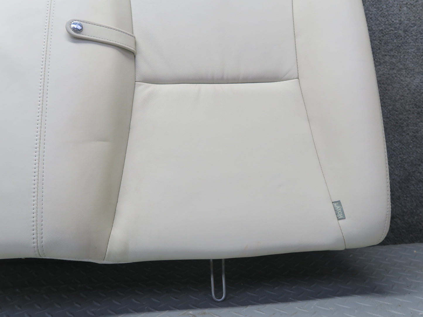 02-05 Lexus UZZ40L SC430 Rear Upper & Lower Leather Seat w Headrest Ecru OEM