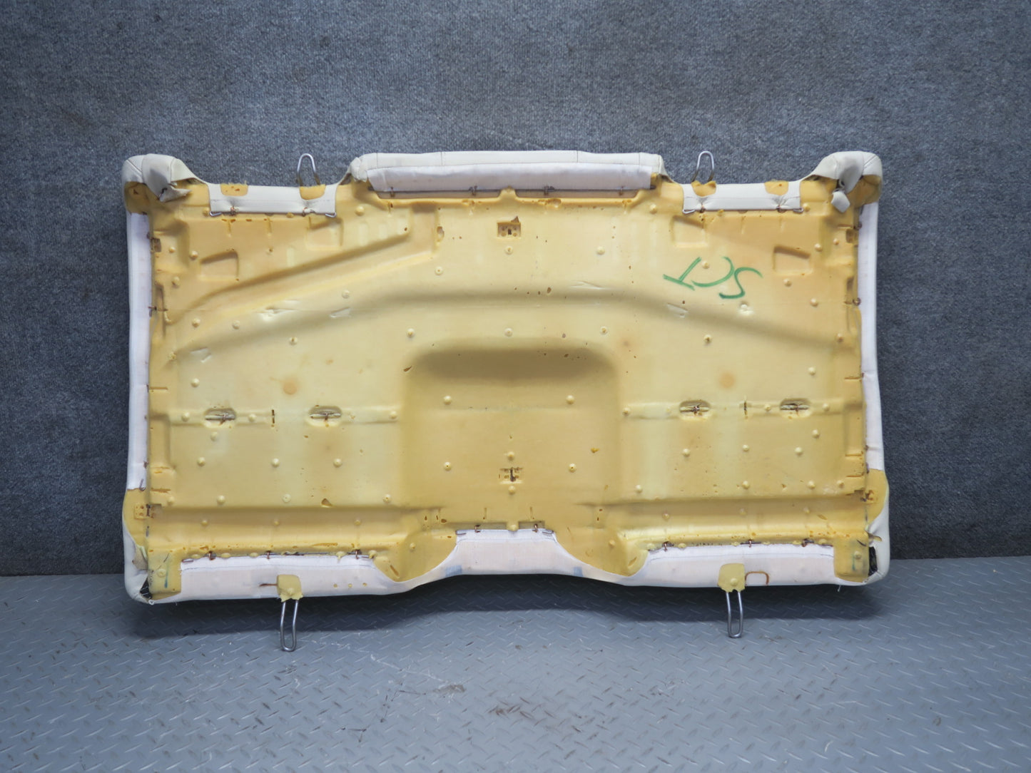 02-05 Lexus UZZ40L SC430 Rear Upper & Lower Leather Seat w Headrest Ecru OEM