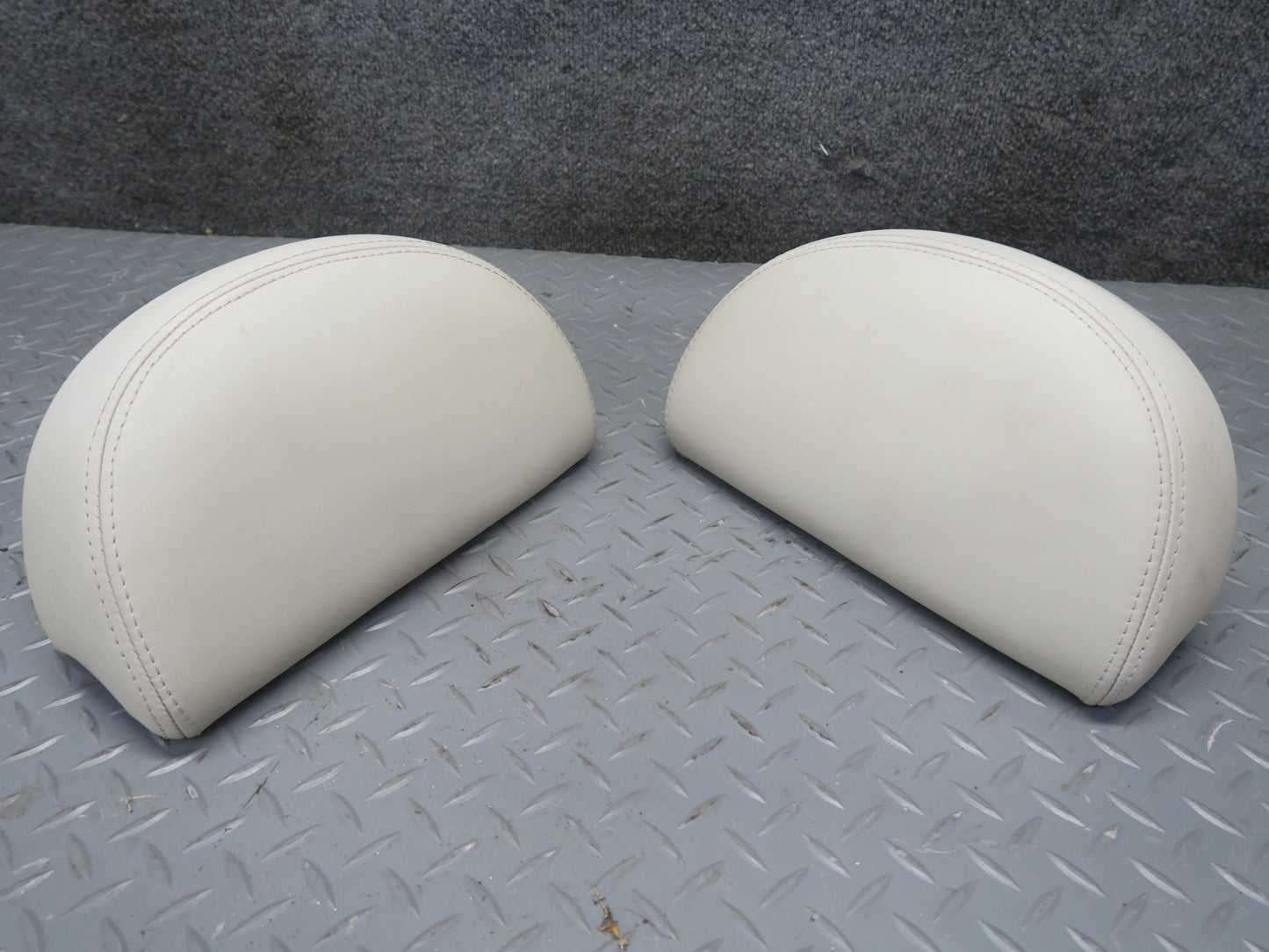 02-05 Lexus UZZ40L SC430 Rear Upper & Lower Leather Seat w Headrest Ecru OEM