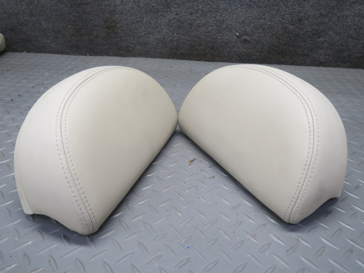 02-05 Lexus UZZ40L SC430 Rear Upper & Lower Leather Seat w Headrest Ecru OEM