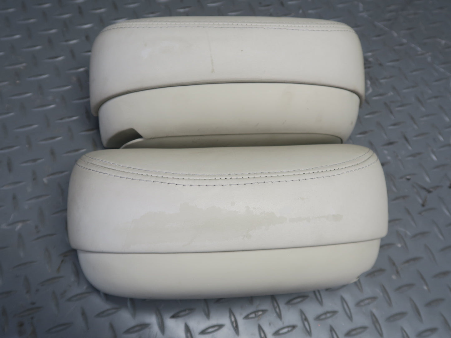 02-05 Lexus UZZ40L SC430 Rear Upper & Lower Leather Seat w Headrest Ecru OEM