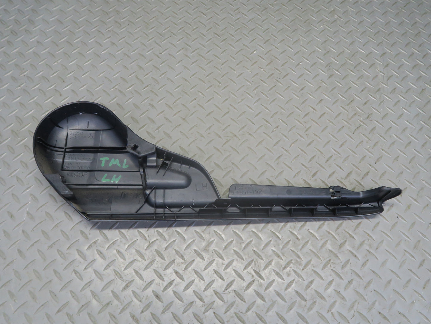 00-05 Toyota MR2 Spyder ZZW30L Left Driver Seat Trim Cover Panel Set OEM