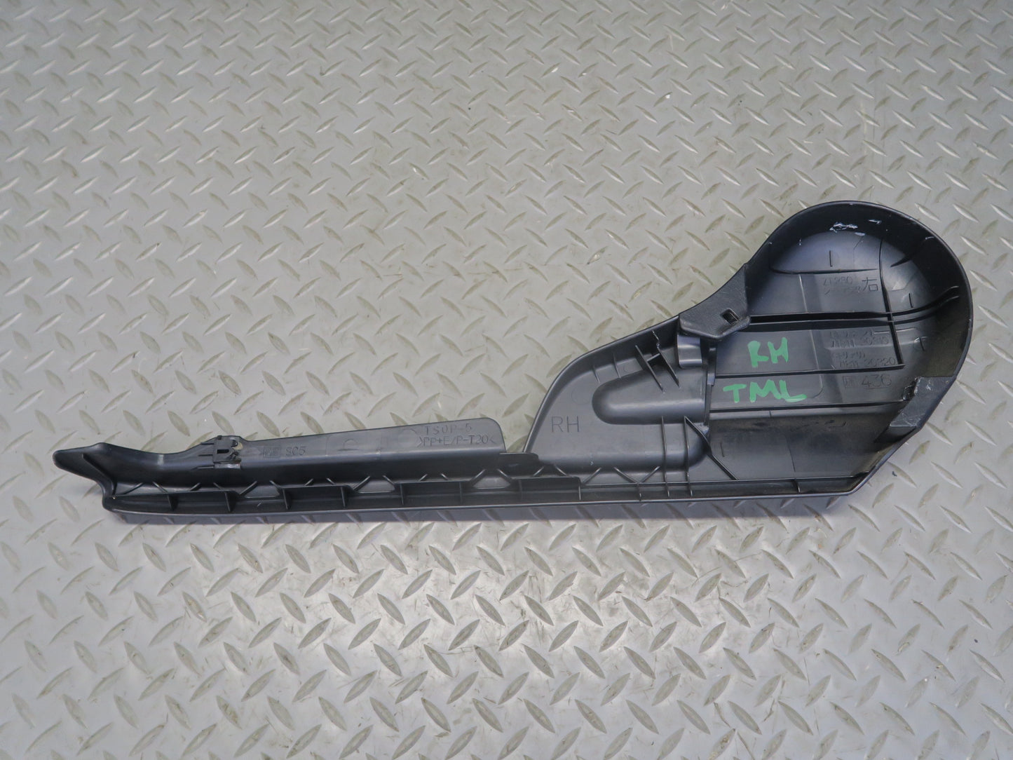 00-05 Toyota MR2 Spyder ZZW30L Right Passenger Seat Trim Cover Panel Set OEM