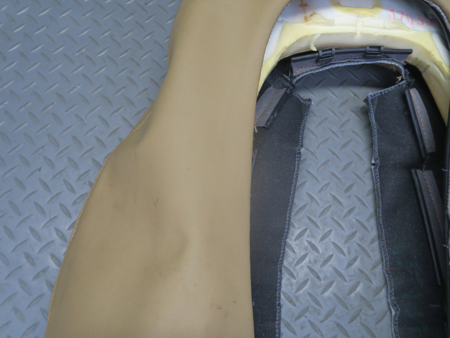 1999-2004 Porsche 911 996 Front Right Seat Upper Backrest Cushion Leather Cover