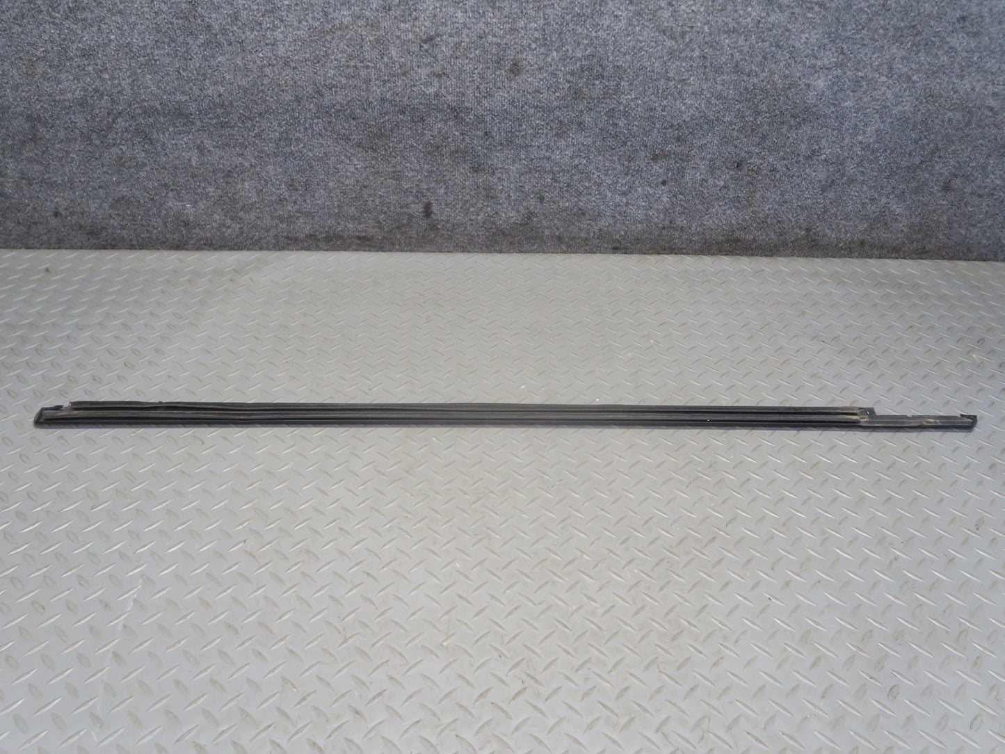 14-24 Mini F57 Convertible Right Fender Door Quarter Chrome Trim Molding Set