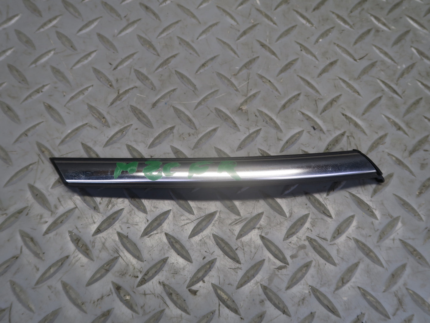 14-24 Mini F57 Convertible Right Fender Door Quarter Chrome Trim Molding Set